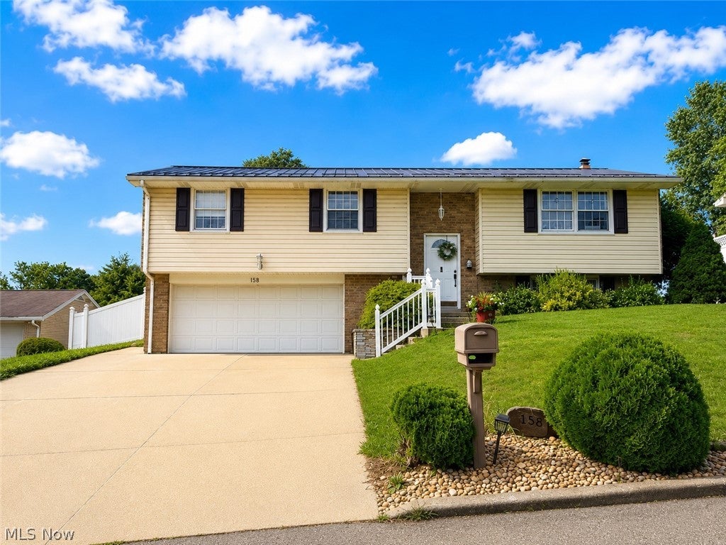 138 Tera Manor — photo