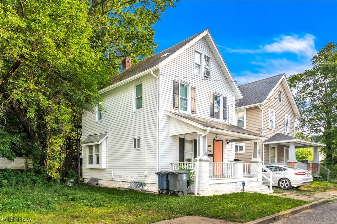 298 Sumner Court — photo