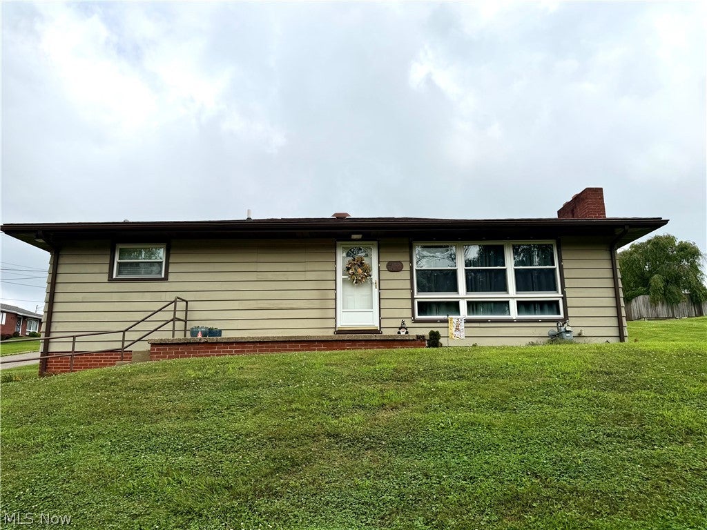 122 White Bell Circle — photo