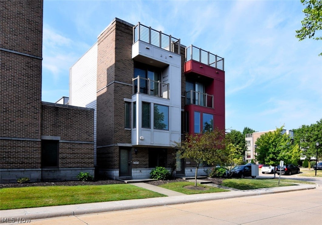 1397 Slate Court — photo