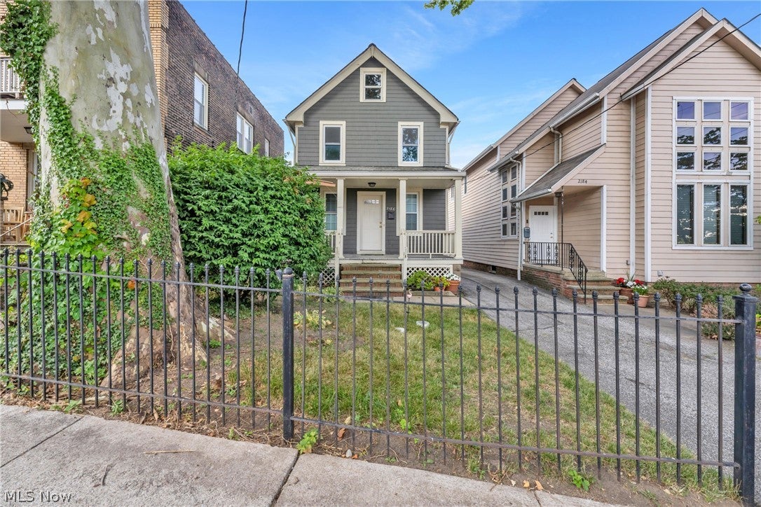 2186 Cornell Road — photo