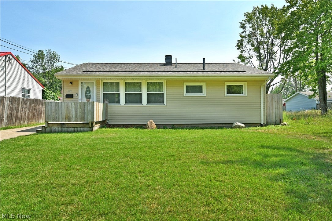 2231 Stewart Drive NW — photo