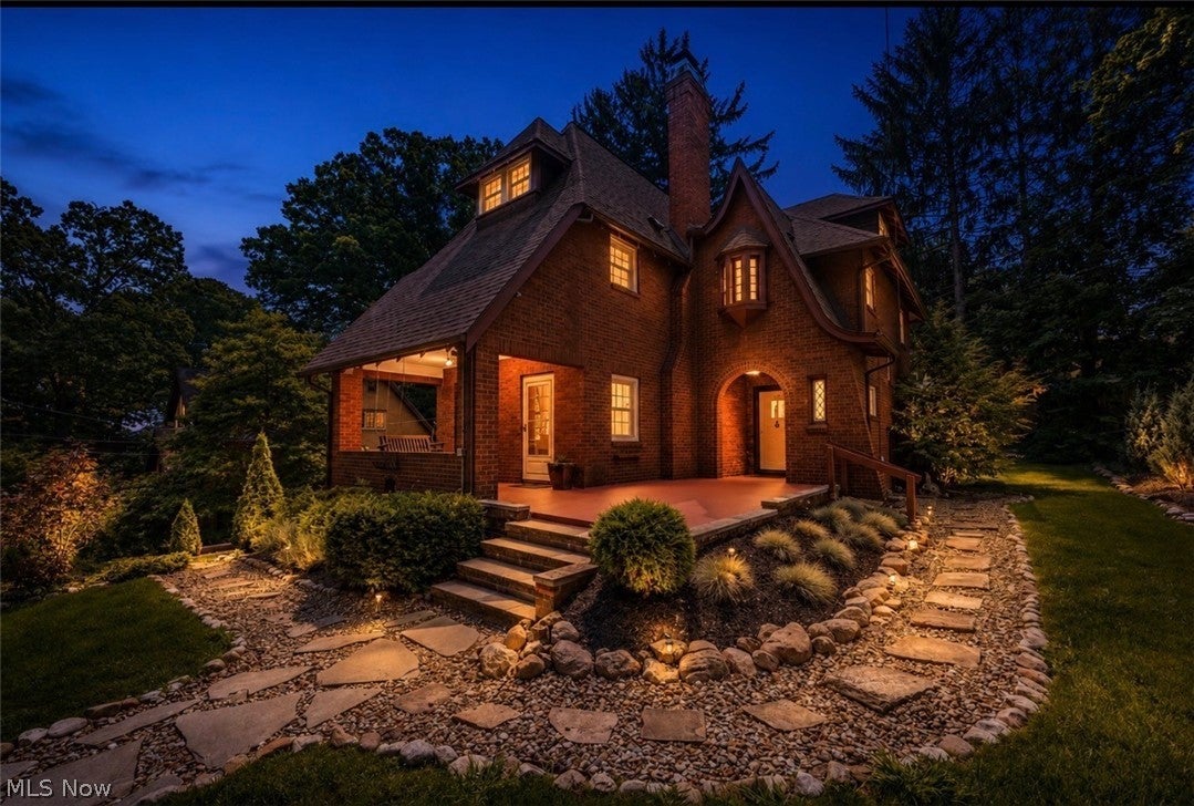 748 Evergreen Drive — photo
