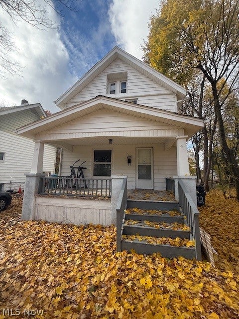 702 Grace Avenue — photo