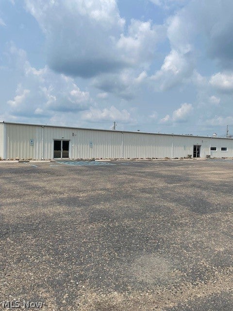 23024 CR 621 — photo