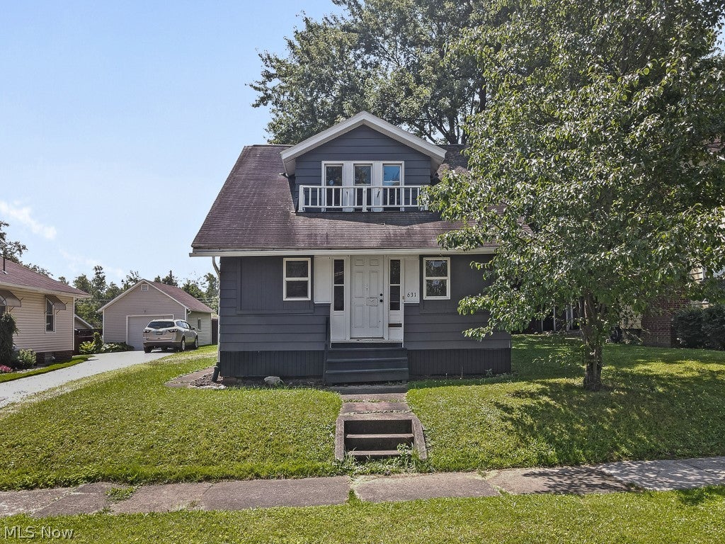 631 W Oregon Avenue — photo