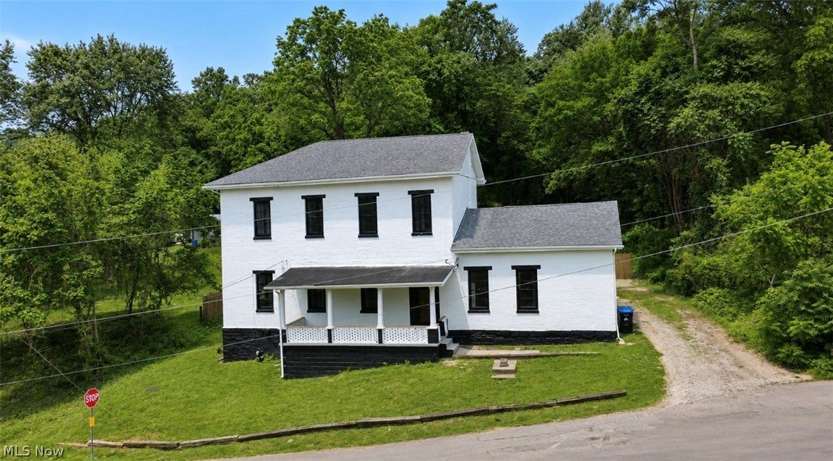 1521 Adamsville Road — photo