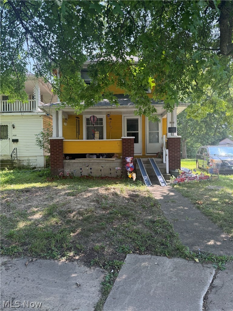 2046 North Park Avenue — photo