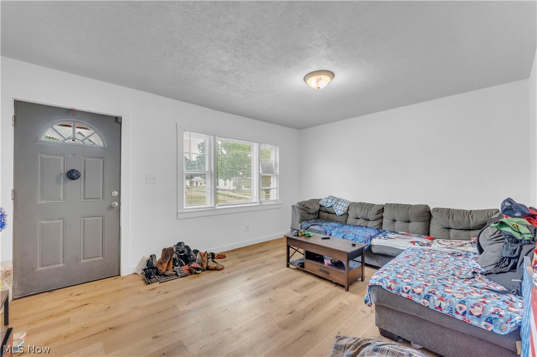1950 E 30th Street, Lorain, OH 44055 — photo 3