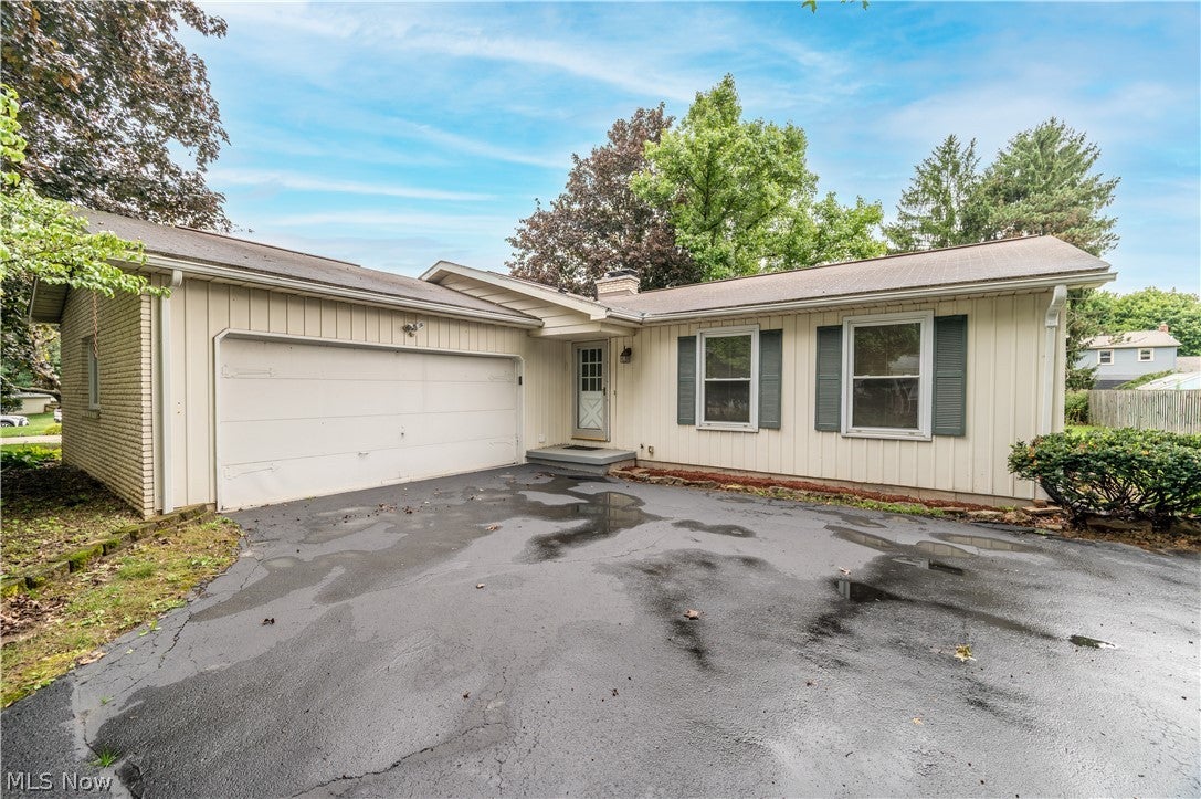 106 Stoney Creek Court — photo