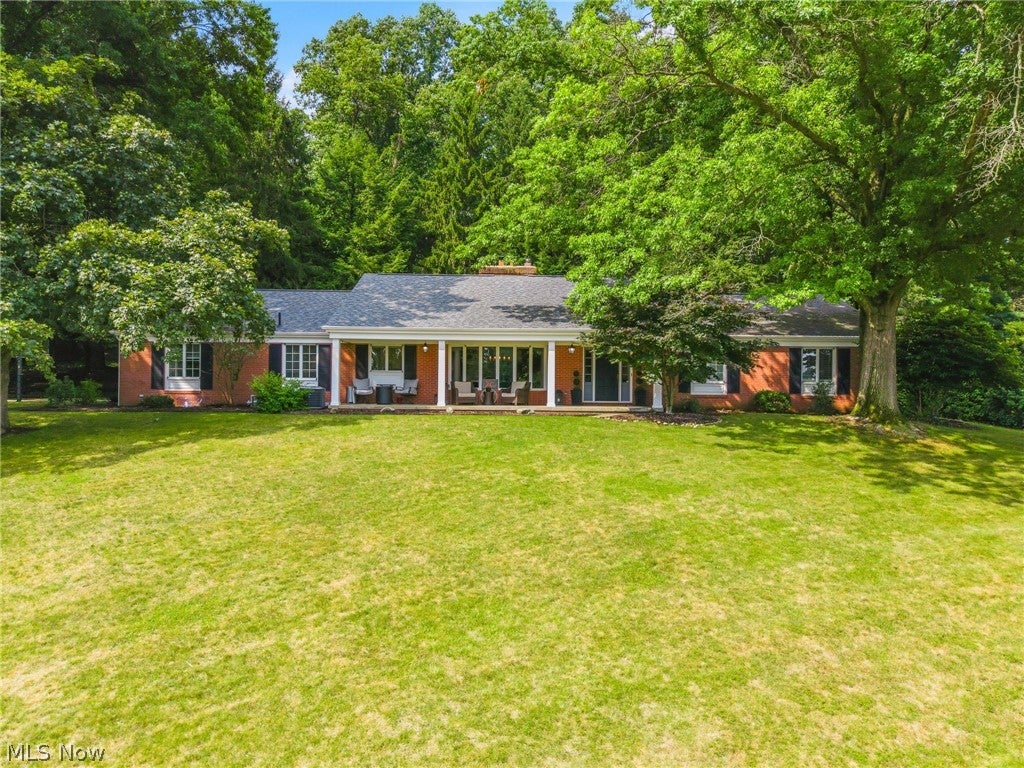 3189 Dunbarton Avenue NW — photo