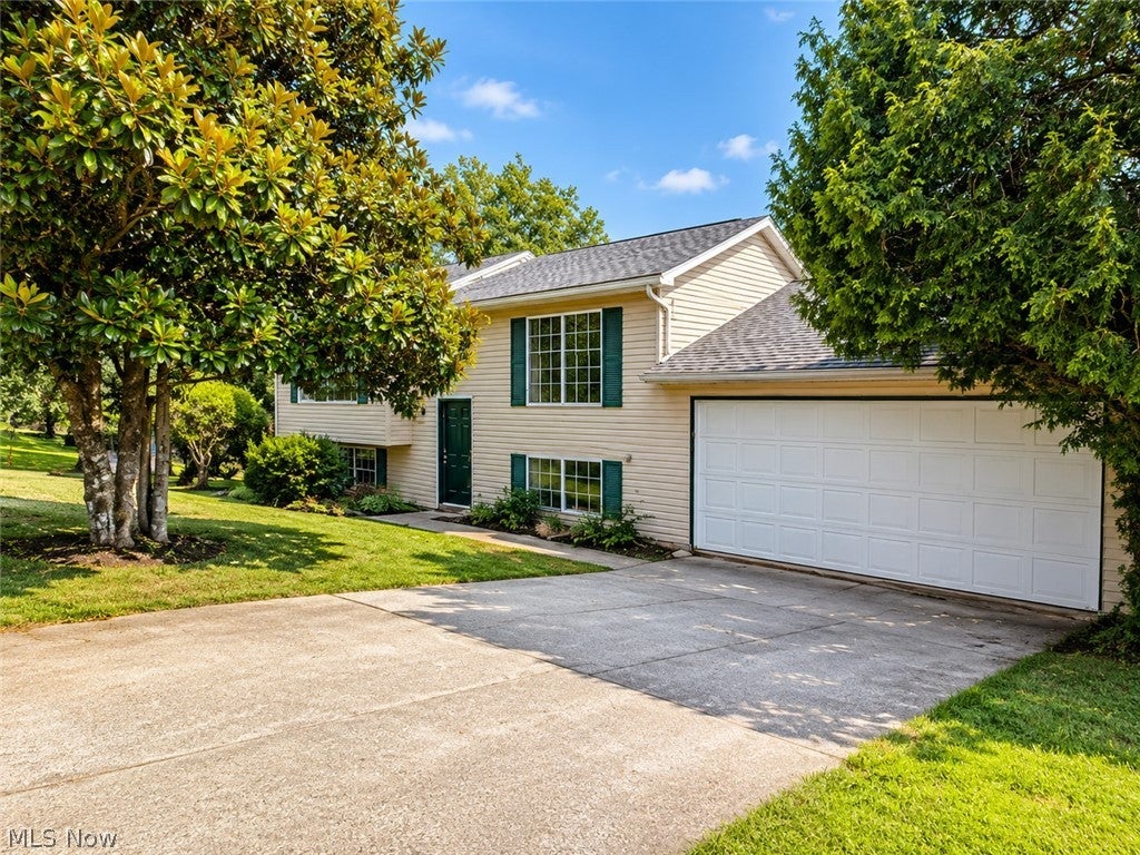 105 Walnut Ridge Drive — photo