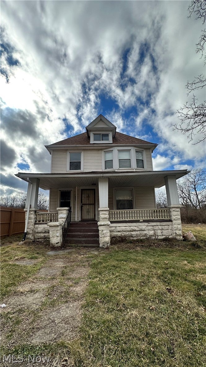 1828 Noble Road — photo