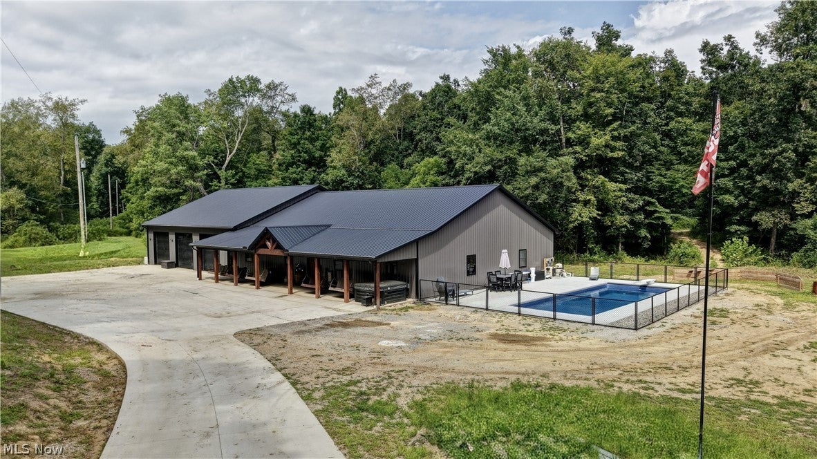 6168 SE Buckeye Hollow Road SE — photo