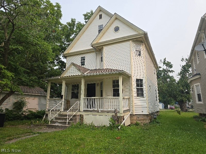 355 12th, Elyria, OH 44035 — photo 2