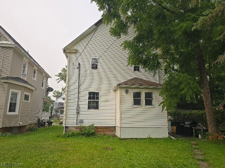 355 12th, Elyria, OH 44035 — photo 3