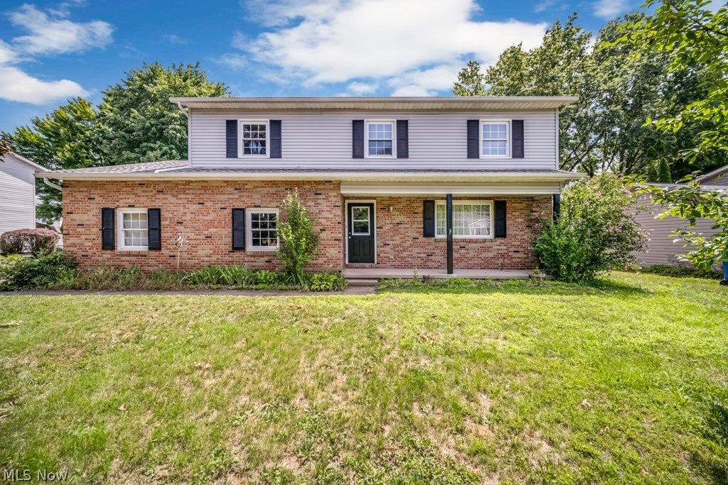 731 Redwood Drive — photo