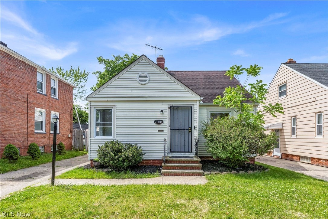 21106 Gardenview Drive — photo