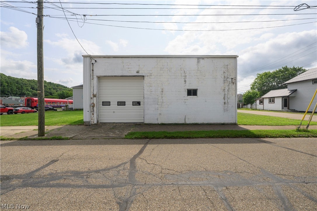 10 S 3rd Street — photo
