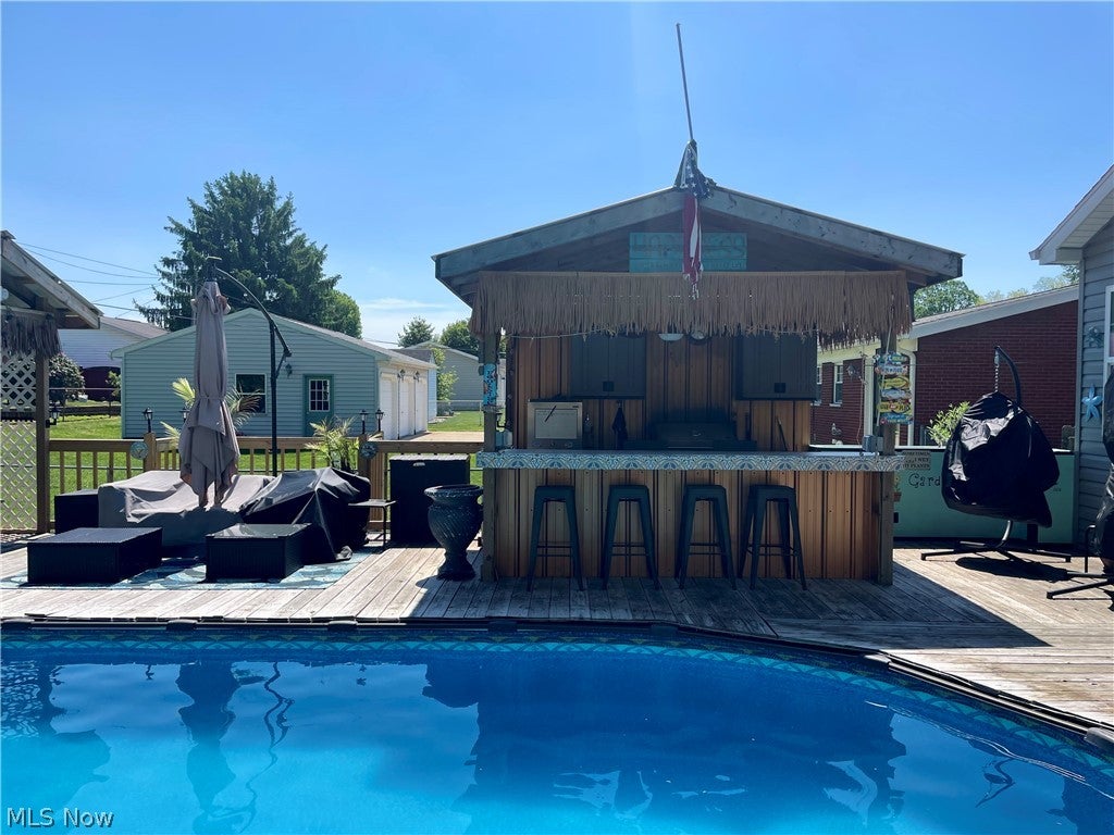 906 Westview Drive — photo