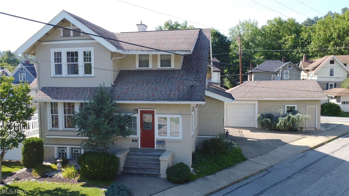 52 Maple Avenue — photo
