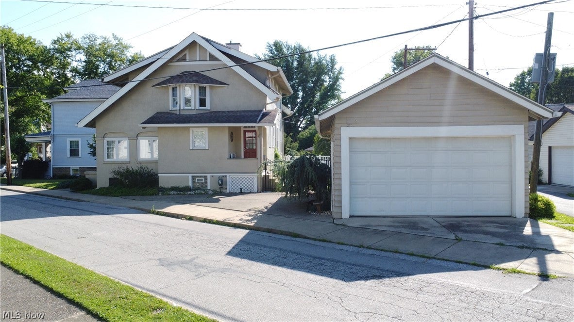 52 Maple Avenue, Wheeling, WV 26003 — photo 2