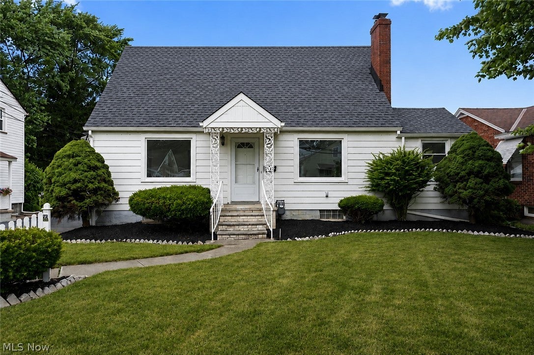 191 E Martin Street — photo