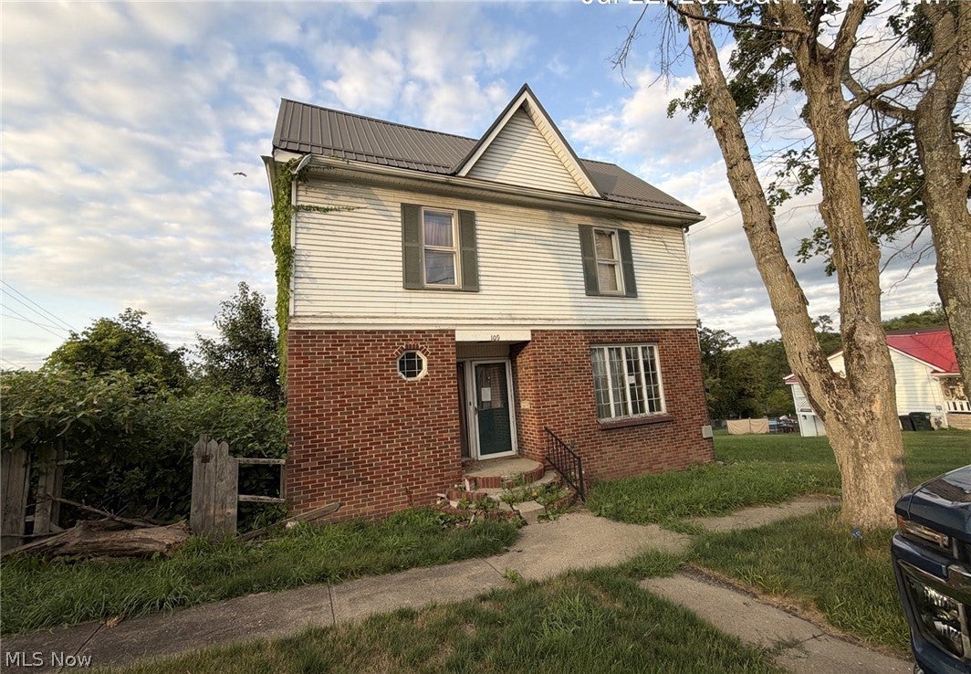 109 E North Street — photo