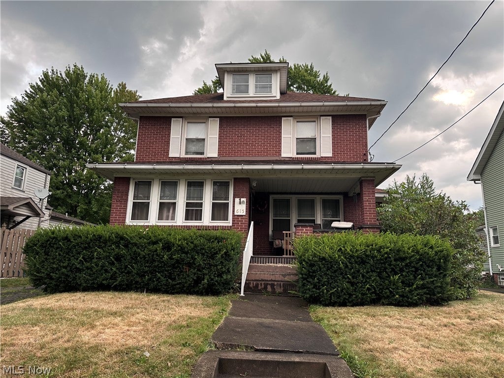 615 Washington Avenue — photo