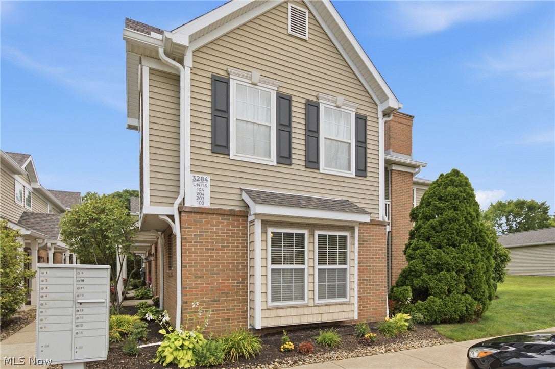 3284 Lenox Village Drive 104 — photo