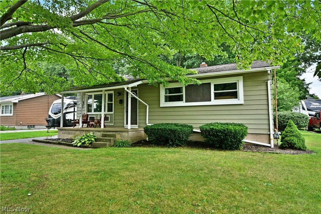 1605 Difford Drive, Niles, OH 44446 — photo 2