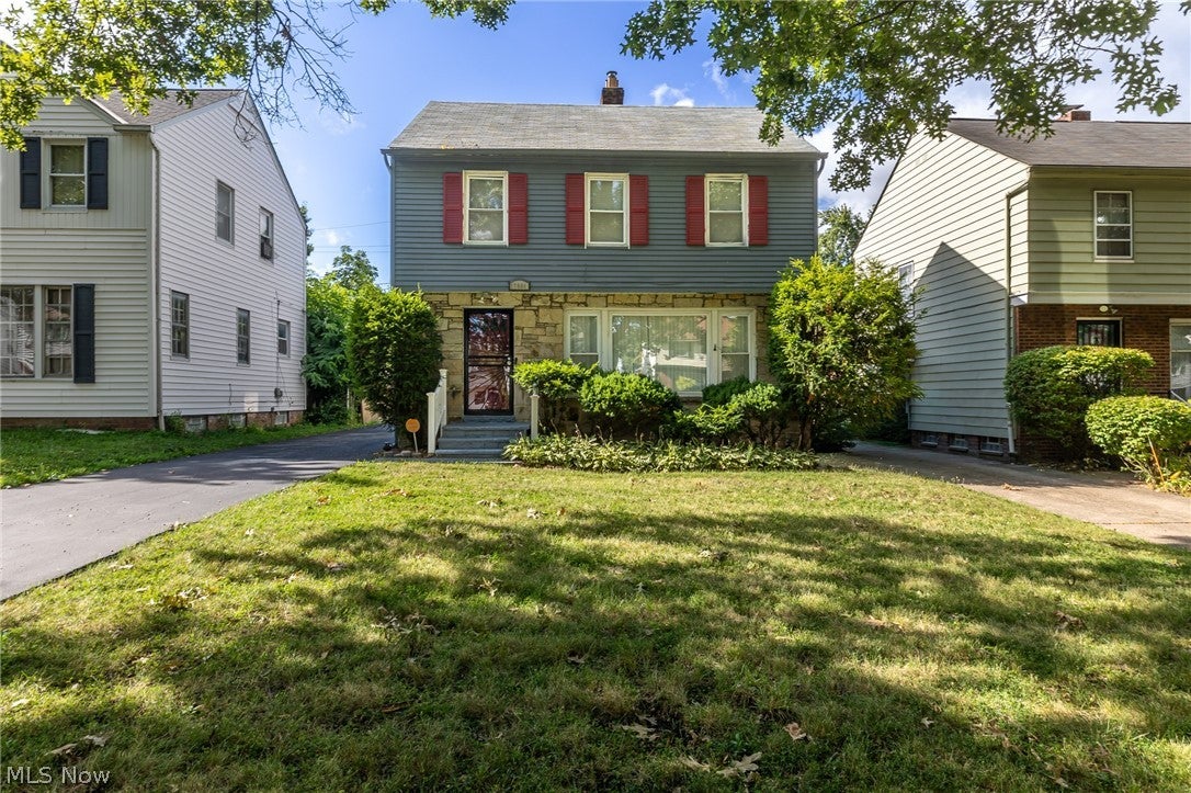 17004 Stockbridge Avenue — photo