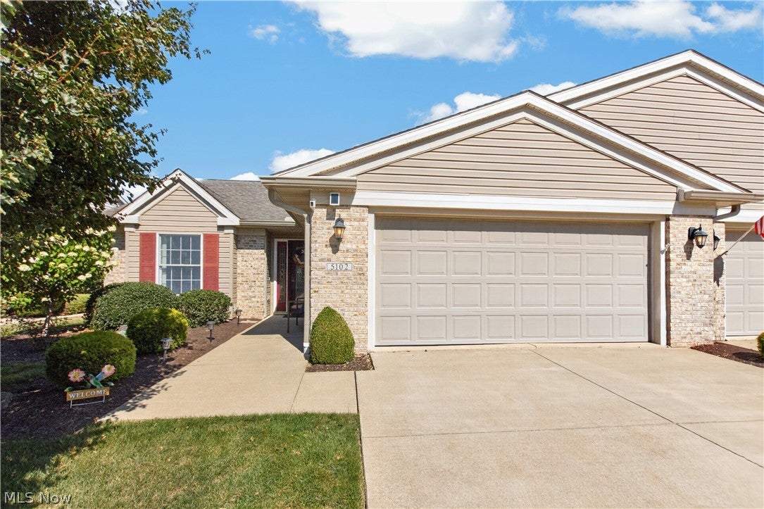 5102 W Waterberry Drive — photo