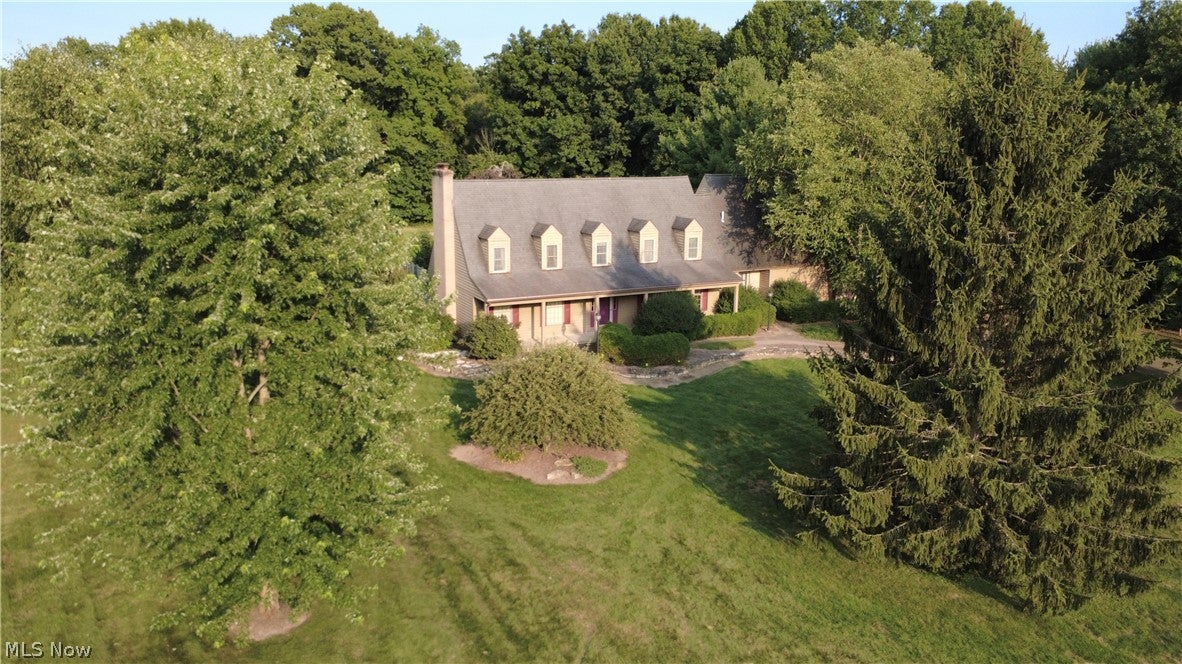 1406 Henn Hyde Road NE — photo