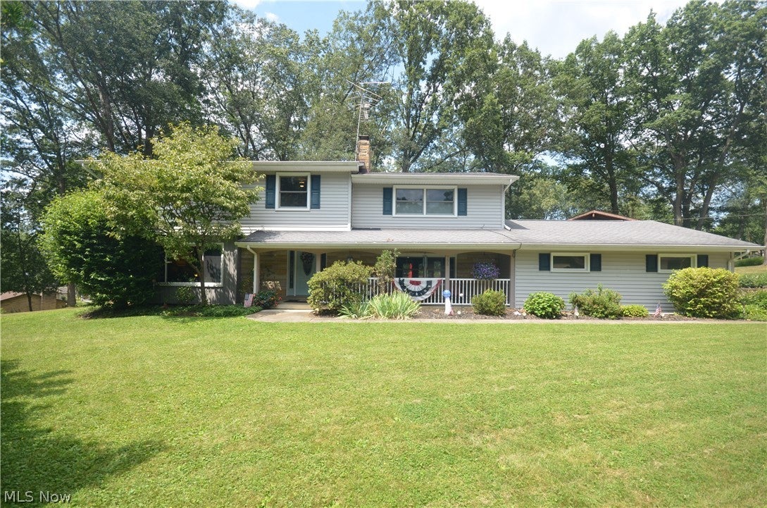 735 Fessler Drive — photo