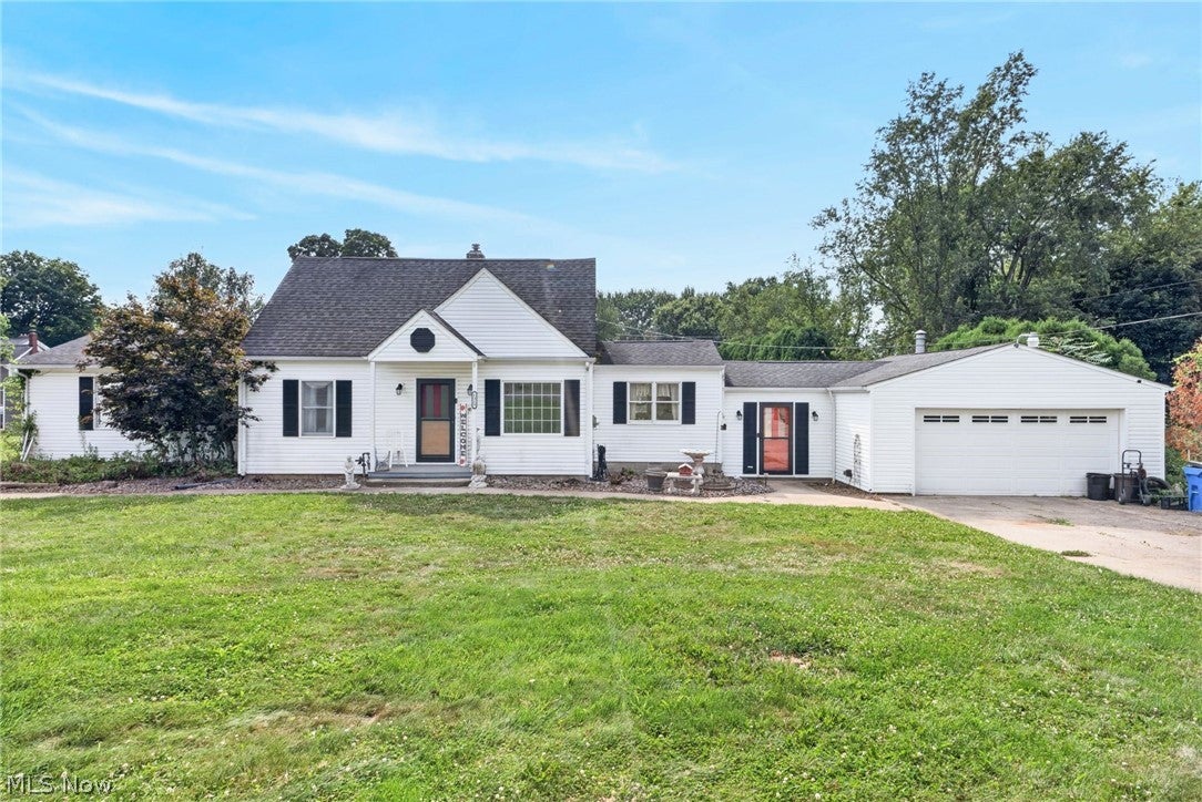 1313 Martin Road — photo