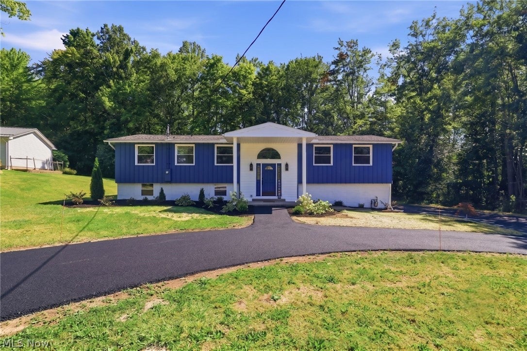 7090 Euclid Chardon Road — photo