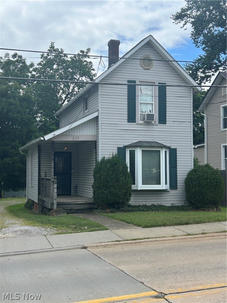 239 S Huntington — photo