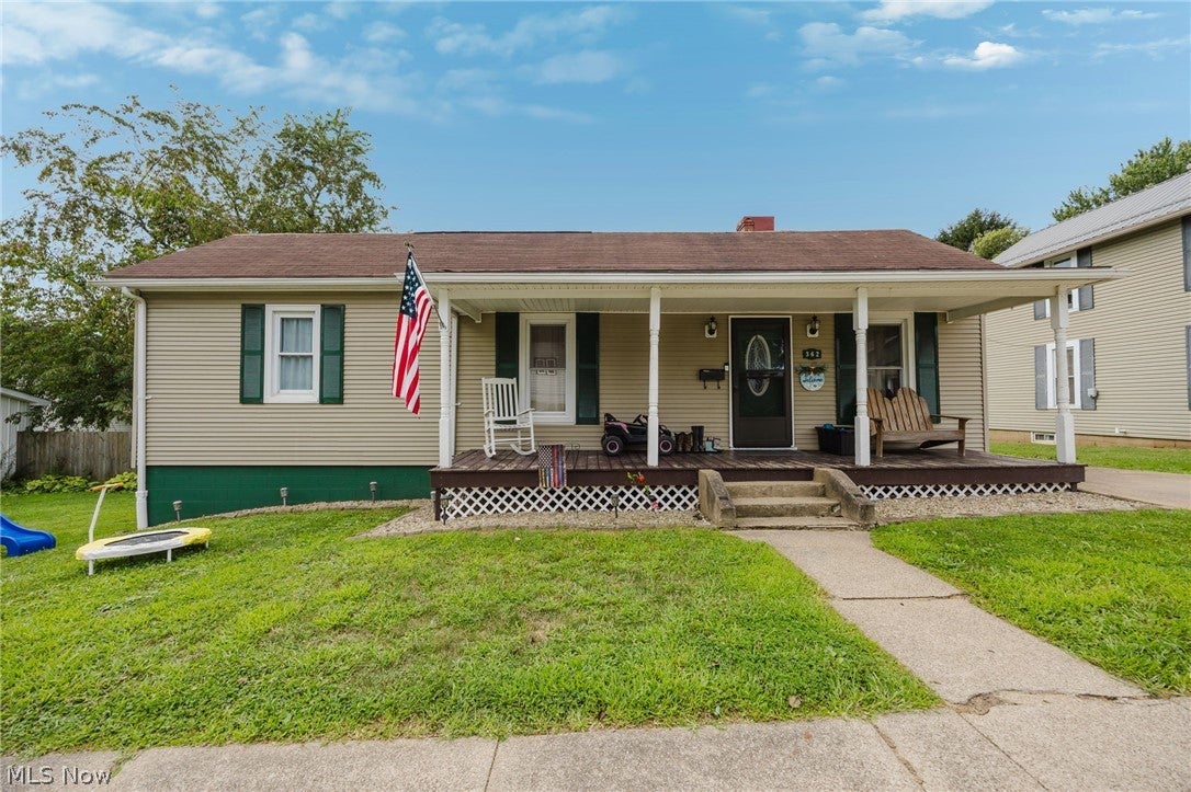 362 Cahalen Street — photo