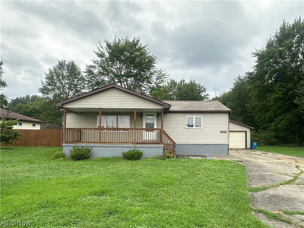 2419 Hewitt Gifford Road SW — photo