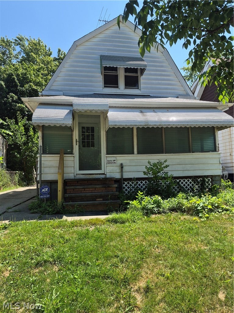 2095 W 103rd Street — photo