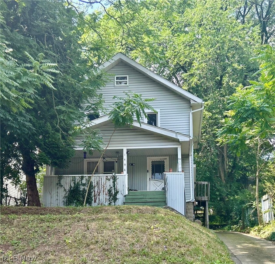 1498 Overlook Drive — photo