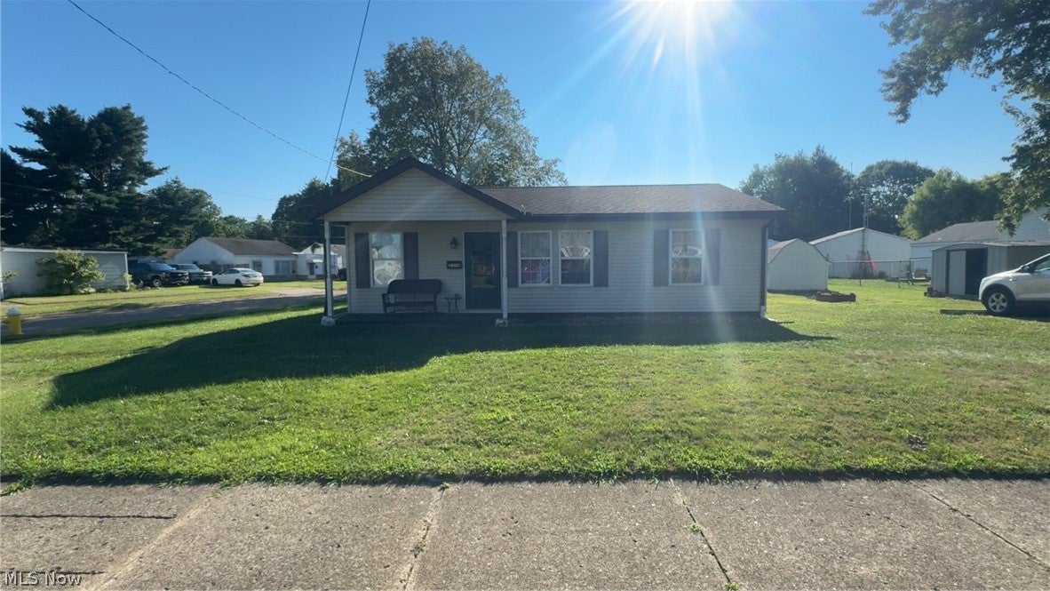 2358 Nesmith Lake Boulevard — photo