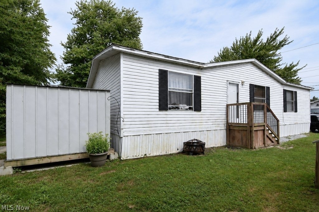 8 Eddy Road — photo