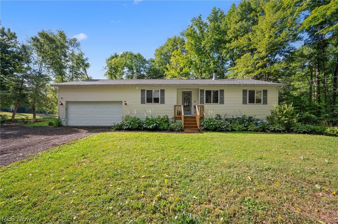 10435 Cedar Road — photo