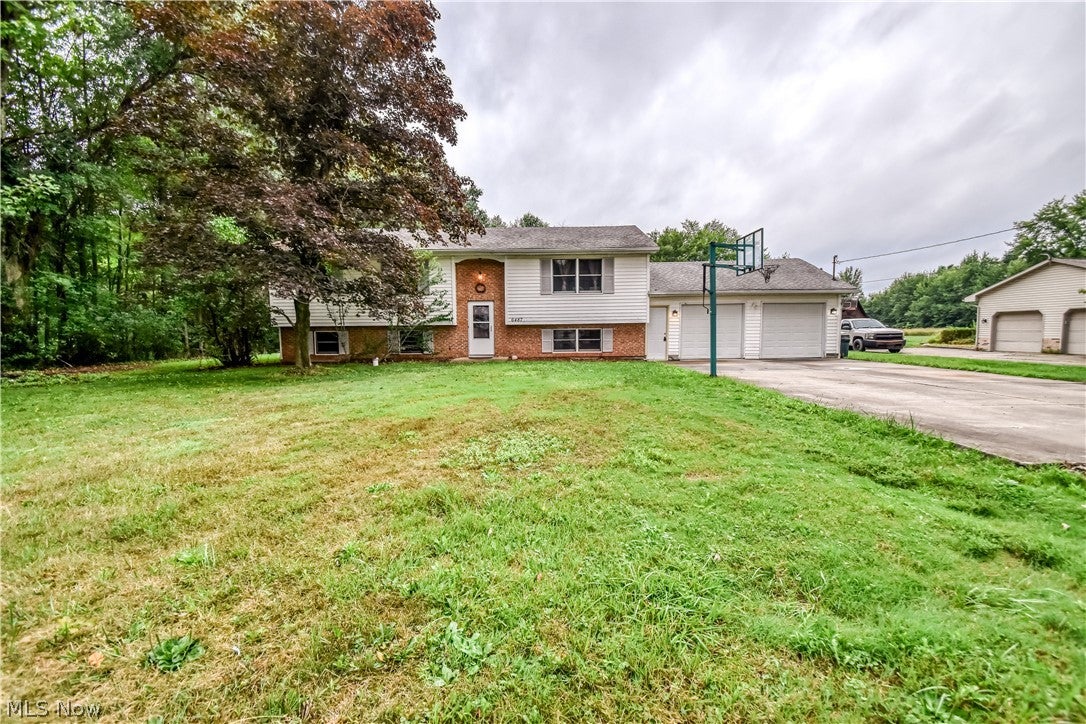 6487 Shafer Road NW — photo