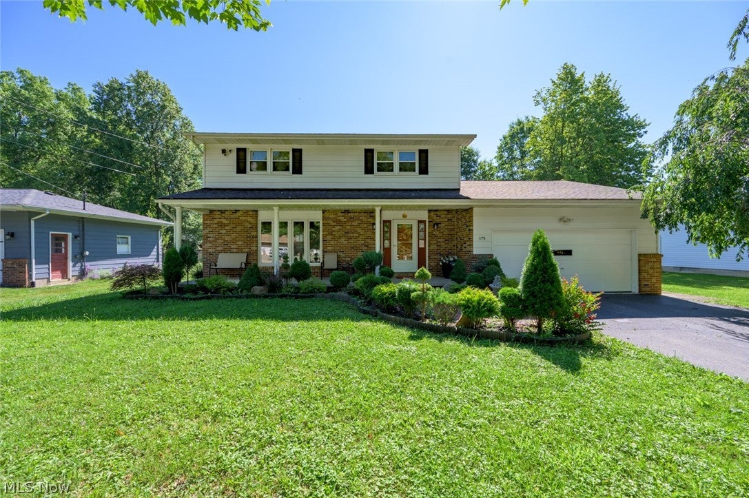 175 Carolyn Avenue — photo