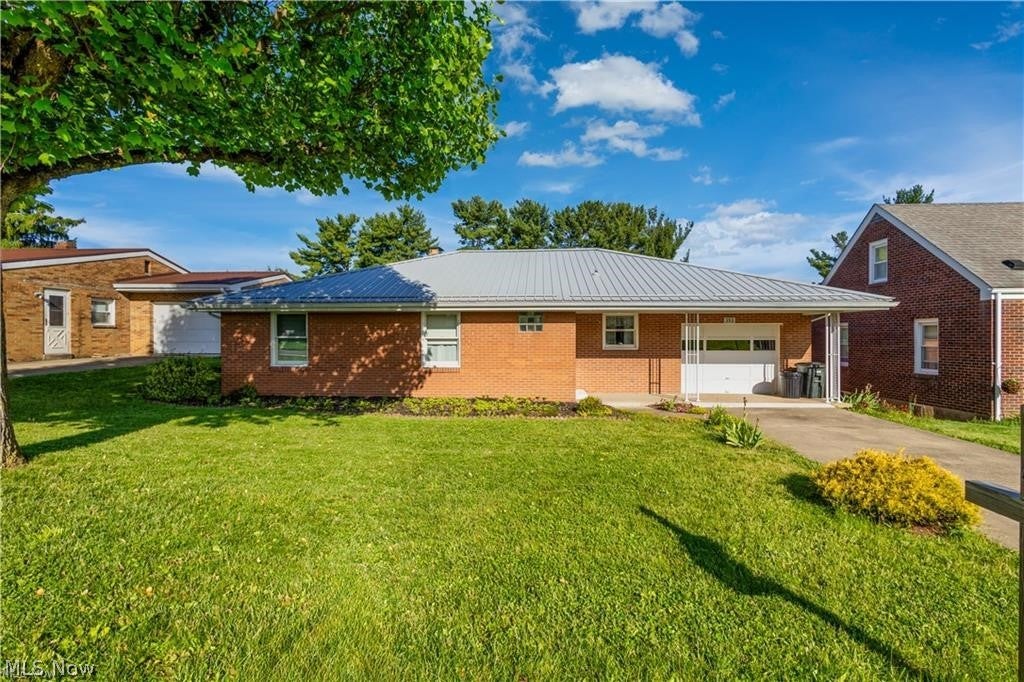 353 Westwood Drive — photo