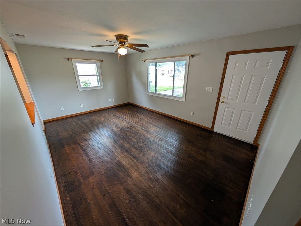 322 Pasadena Avenue, Elyria, OH 44035 — photo 2