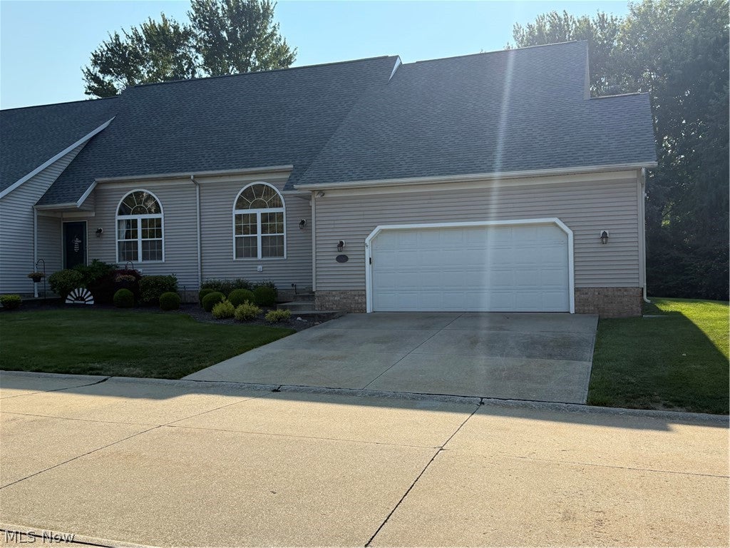 5298 Queen Ann Way — photo